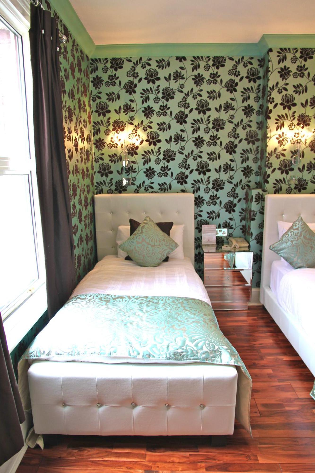 Crompton Guest House Hounslow Kültér fotó