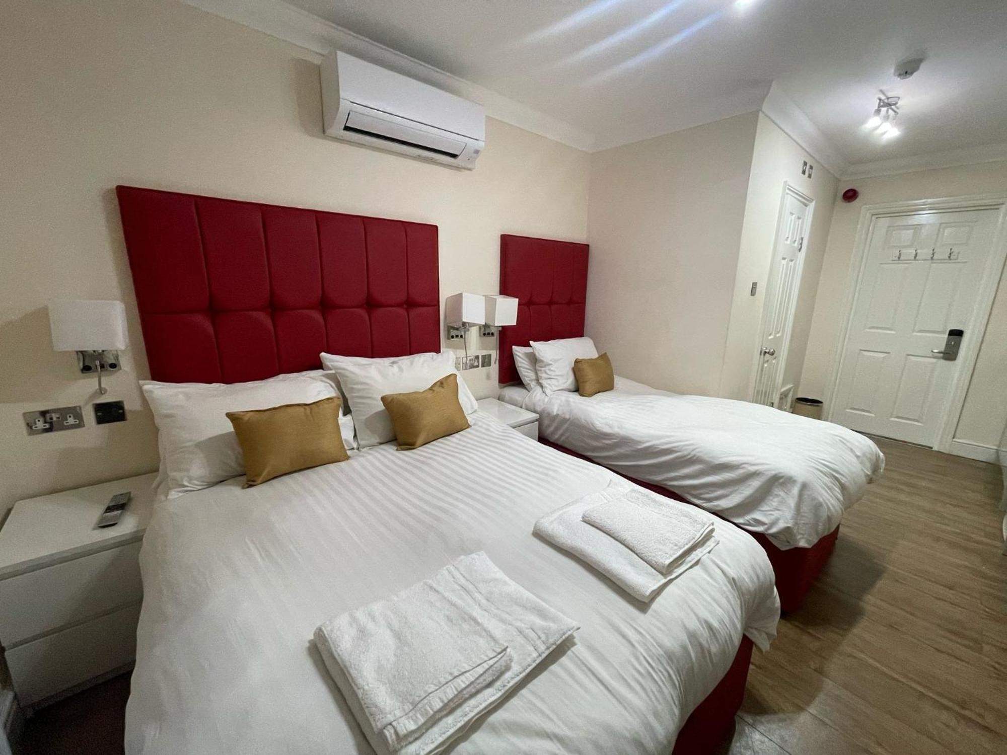 Crompton Guest House Hounslow Kültér fotó