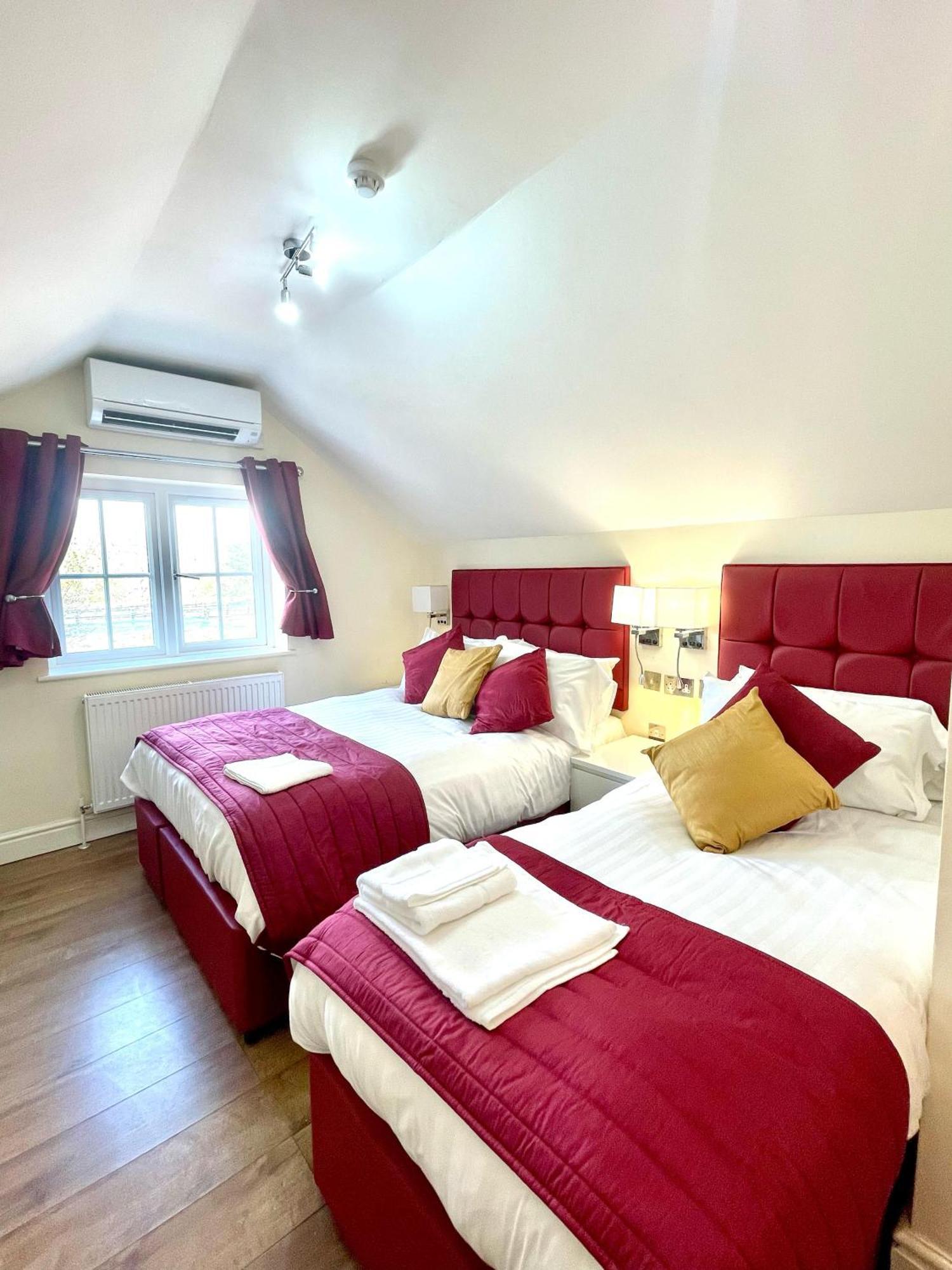Crompton Guest House Hounslow Kültér fotó
