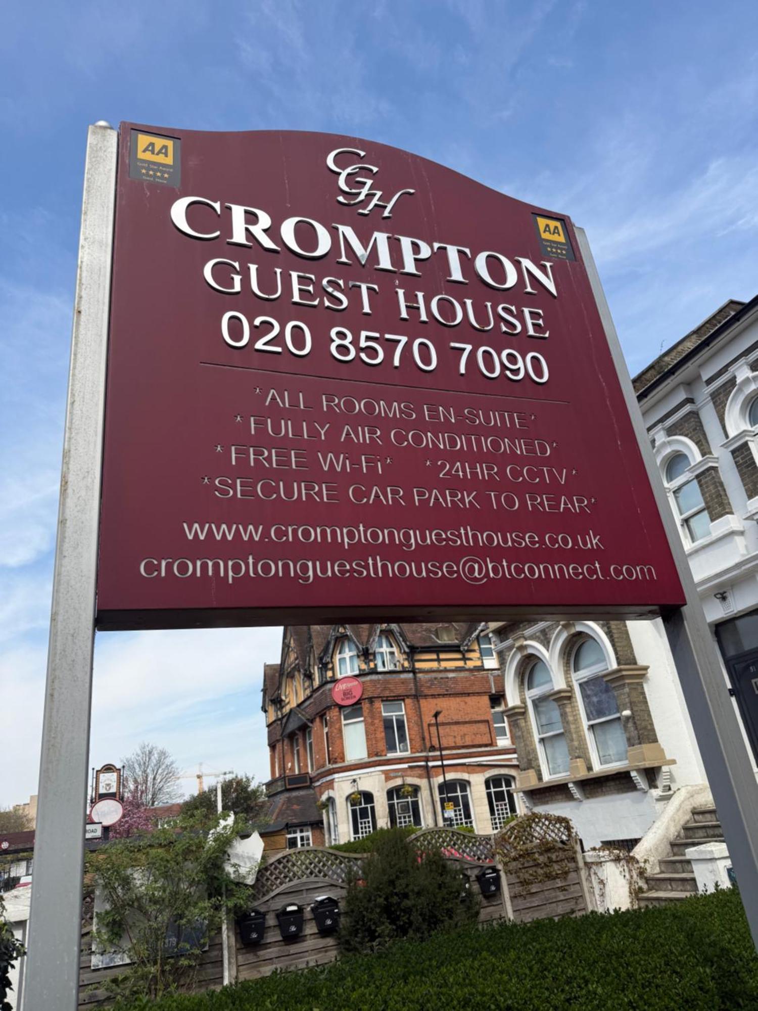Crompton Guest House Hounslow Kültér fotó